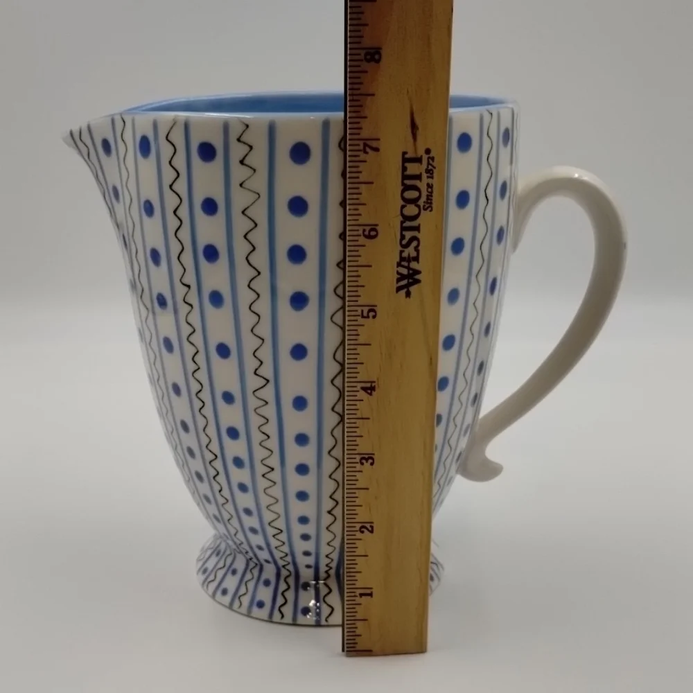 Starbucks Barista Pitcher 48 oz Ceramic White w Blue Dots Zig Zag 2003